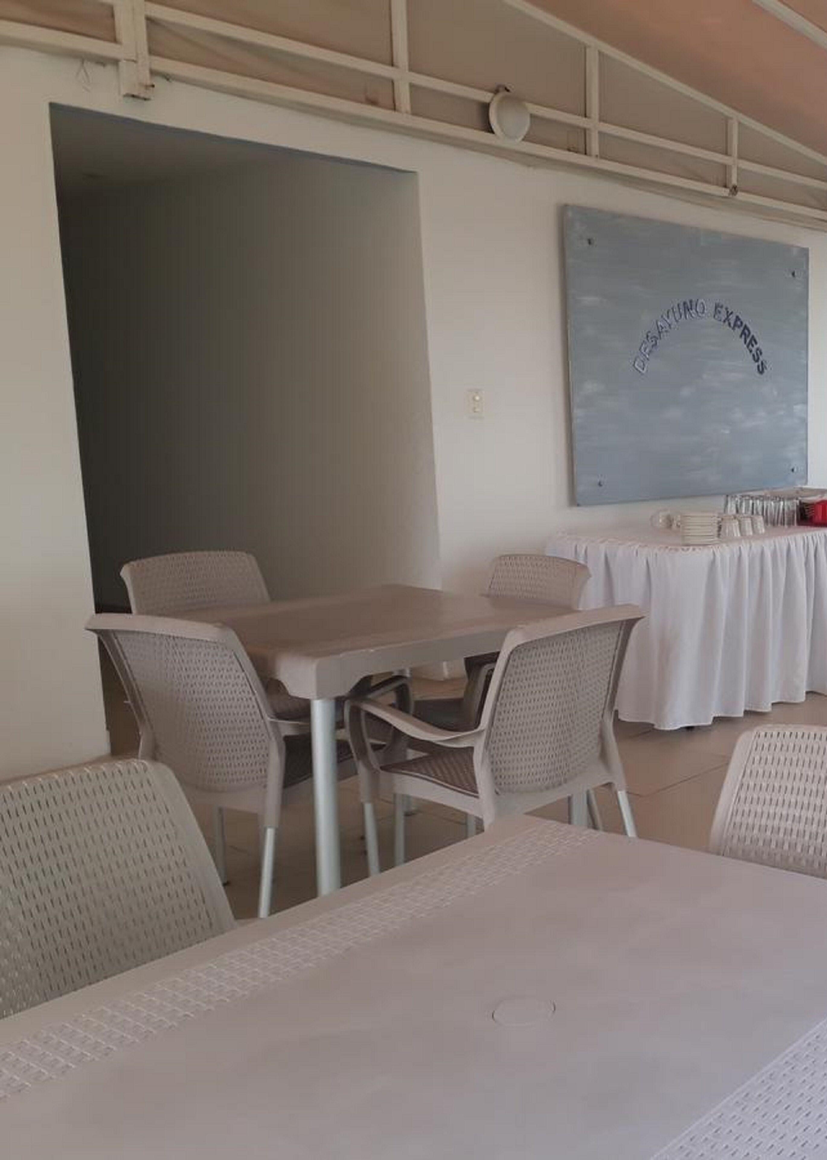 Hotel Mintaka + Lounge 3*