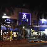 Mintaka Hotel + Lounge