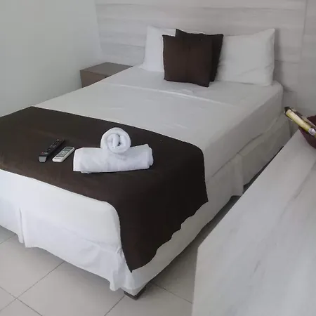 Hotel Mintaka + Lounge 3*